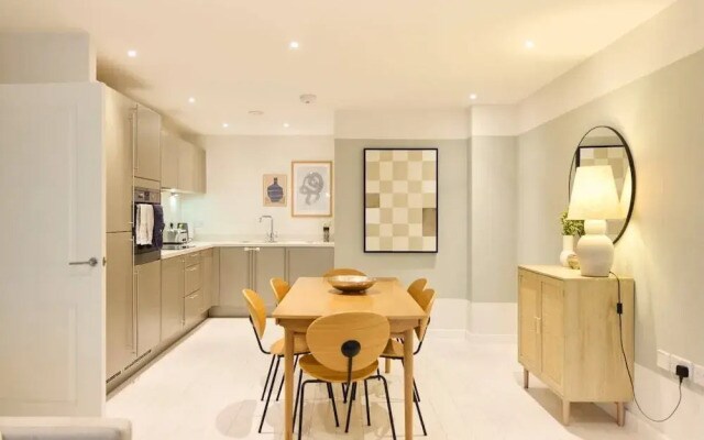 The River Lea Escape - Charming & Bright 2bdr Flat