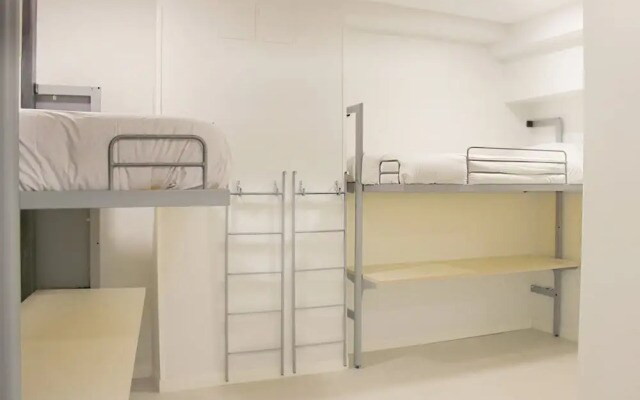 Apartamentos Funway Hostel