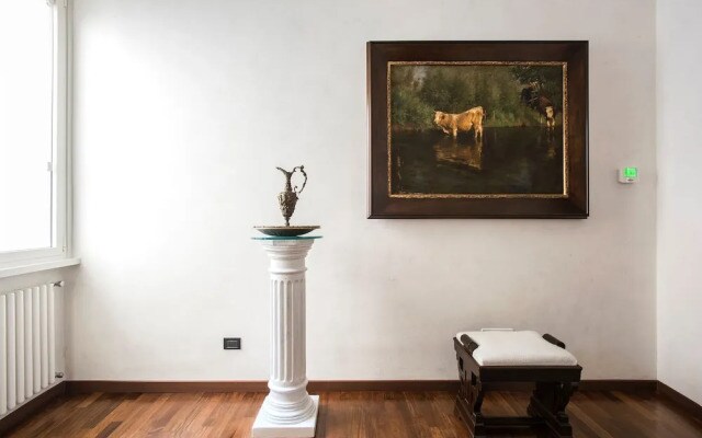 Ludovisi Apartment Splendor