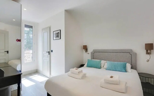 Chic Apartment - 2br/6p - Roquette