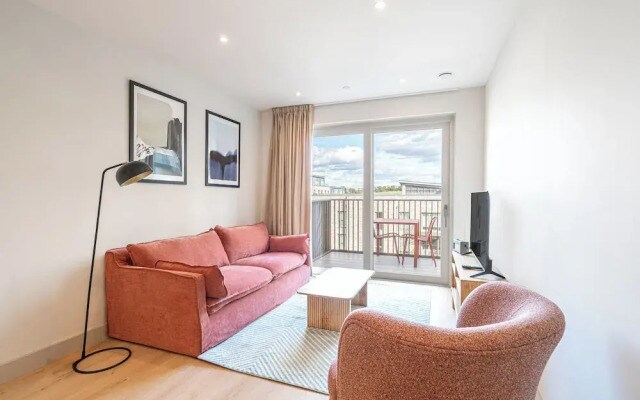 Stylish One-bedroom Haven