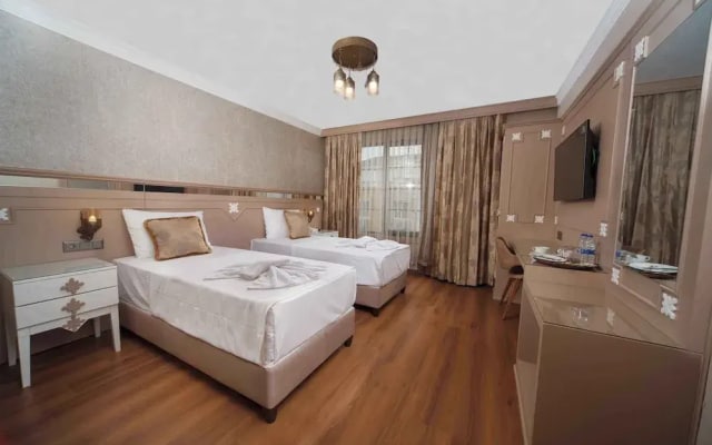 Istanbul Old City Beyazid Belmond Hotel