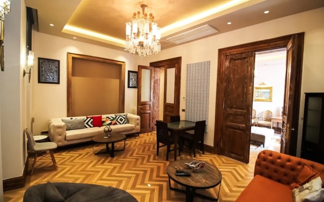 Maroon Residence