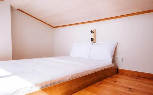 Stunning Sea View Loft 5 min to Park in Kuzguncuk