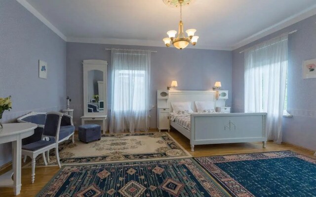 Roze Boutique Apartments