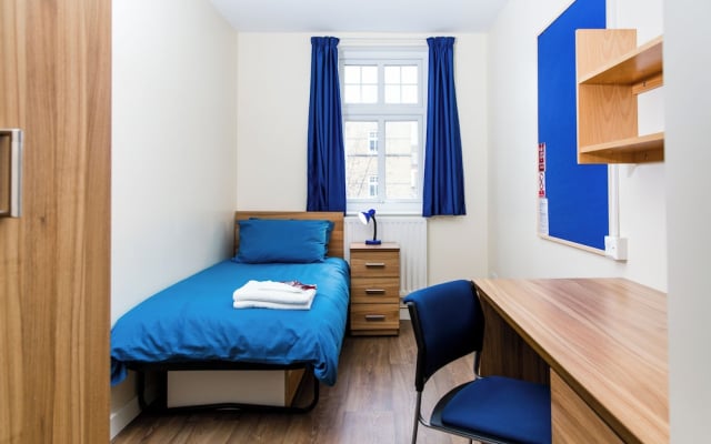 Alexander Fleming Hall Hoxton