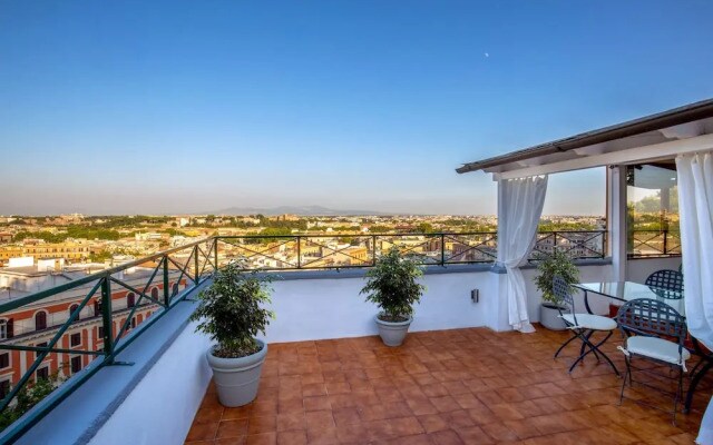 Daplace - Terenzia Apartment