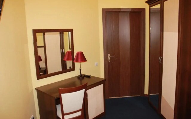 Petrogradka Hotel