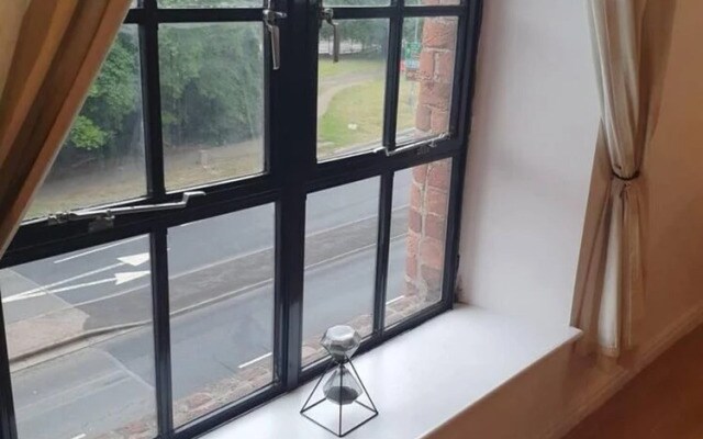 2-bed Apartment in Liverpool at Albert Dock
