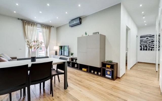 San Pietro Vatican Apartments