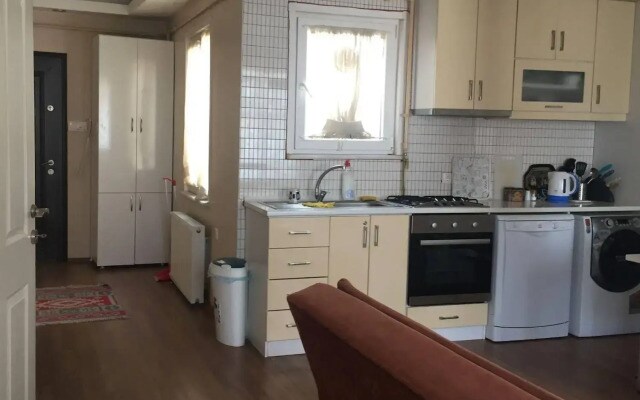 Alis Residence