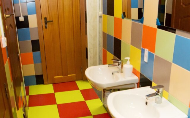 Trevel Inn Na Novoslobodskoj Hostel