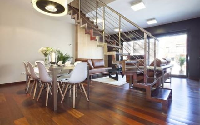 My Space Barcelona Pool Garden Apartments