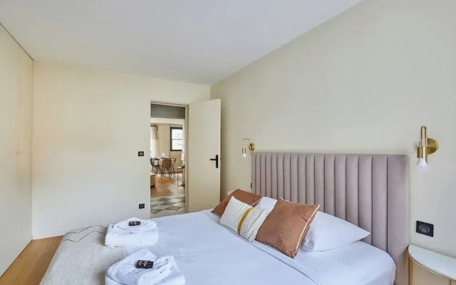 Superb Apartement Tour Eiffel Invalides