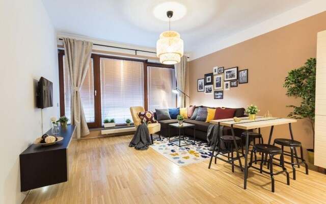 Diamond River Apartment Karlin