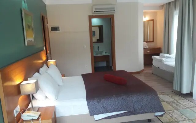 Dragos Island Hotel