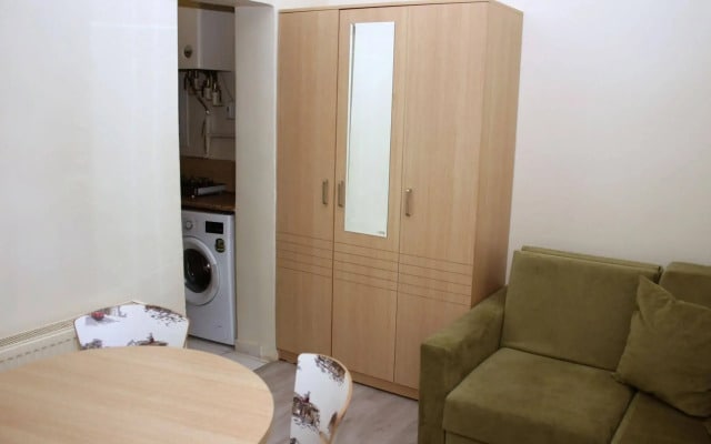 The Beyoglu House
