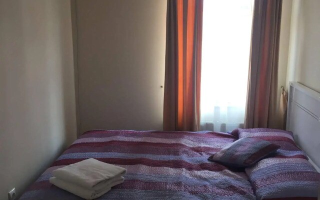 Alis Residence