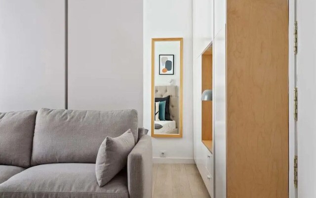 Modern 1 Bed Apt, Sleeps 4 nr Lavapies