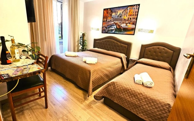 Luxury A Casa Simpatia - Hotels with Parking on Request !