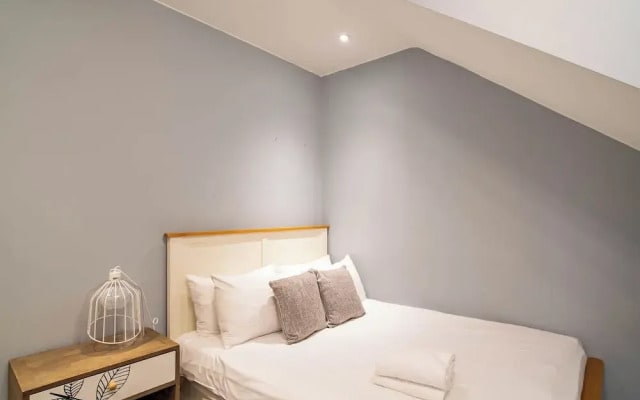 Ebenezer Street Retreat - Spacious 4 Bedroom House