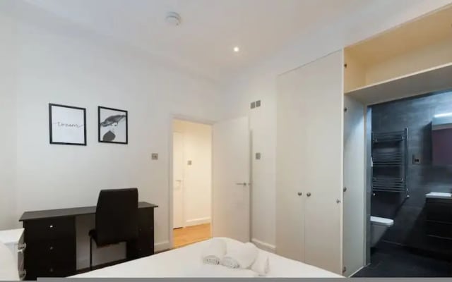 Beautiful London Flat FS3