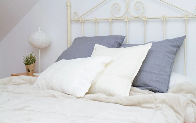 Stylish 2 bedrooms Menita by La Recepcion