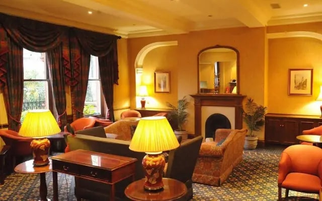 Westland Hotel