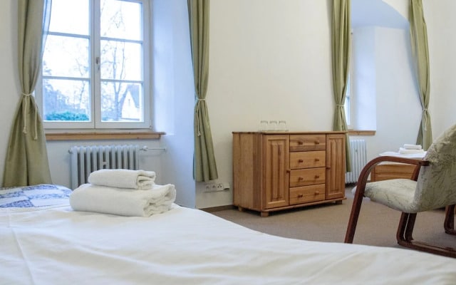 Hotel Týnec