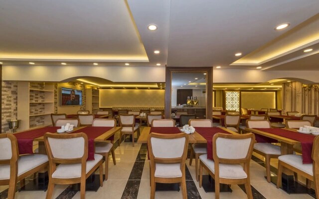 Отель Marmara Place Old City Hotel