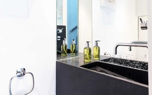 Notting Hill Apartment