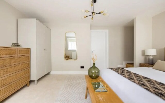 The Westminster Classic - Glamorous 3Bdr Flat
