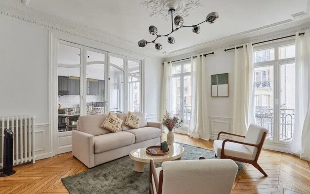 Superb Apartment in the Heart of Paris