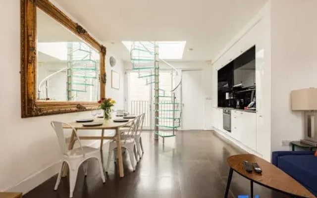 Stylish House Roof Garden Shoreditch