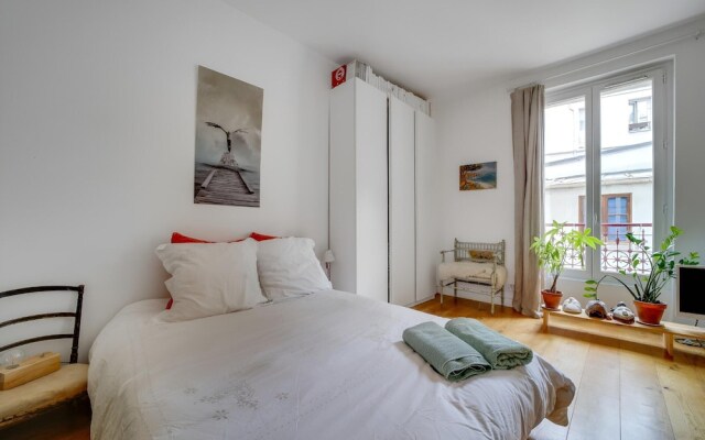 Lovely Apartment Near Paris