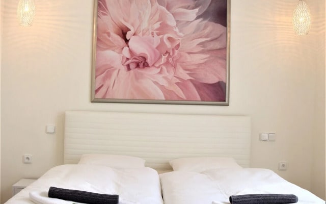 Flowers apartments