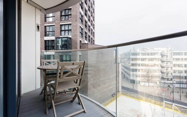 East London Modernity