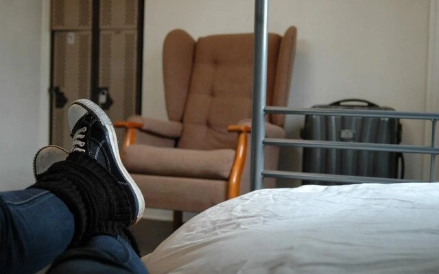 The Walrus Bar and Hostel