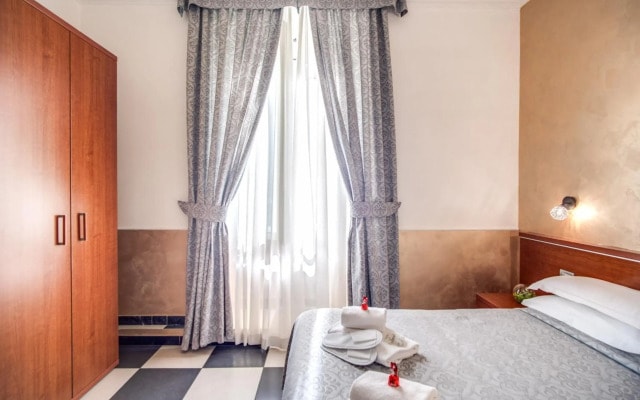 Adas Hotel