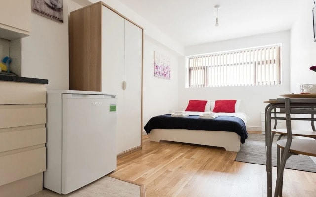 Rainbow Studios Canary Wharf
