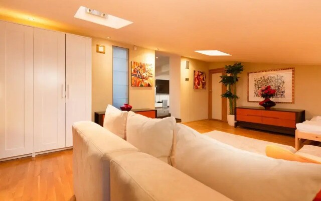 Apartment Warsaw Plac Konstytucji