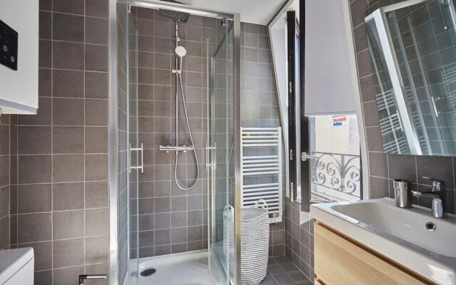 New Apartment Boulogne Facing "les Passages"