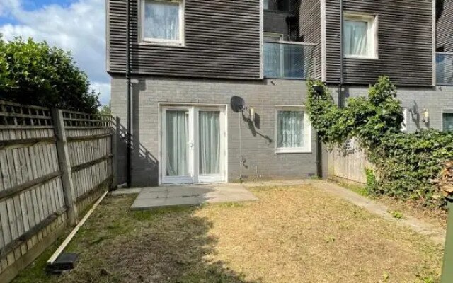 Barking,Dagenham Leisure and contractors