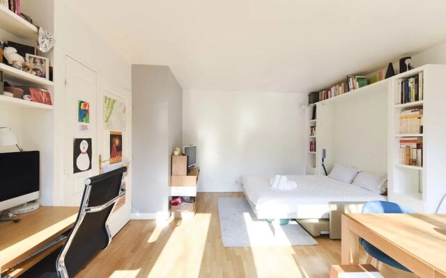 Sunny Studio