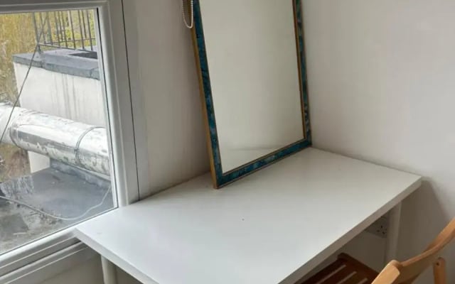 Central 4 Bed Flat in Islington London