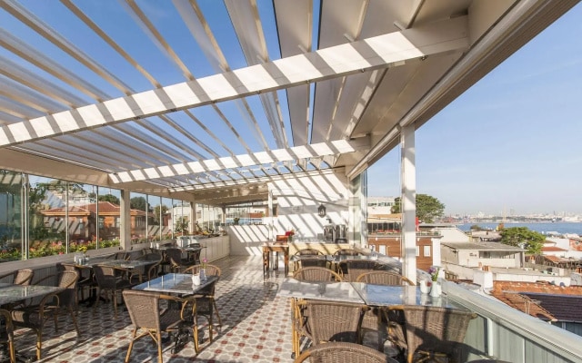 Darussaade Istanbul - Special Class