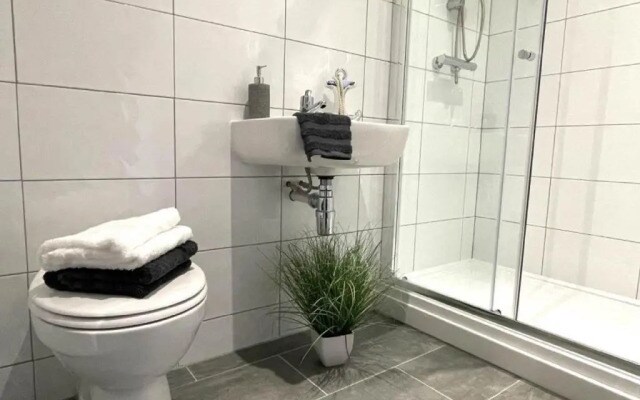 Luxury 4 bedroom apartment