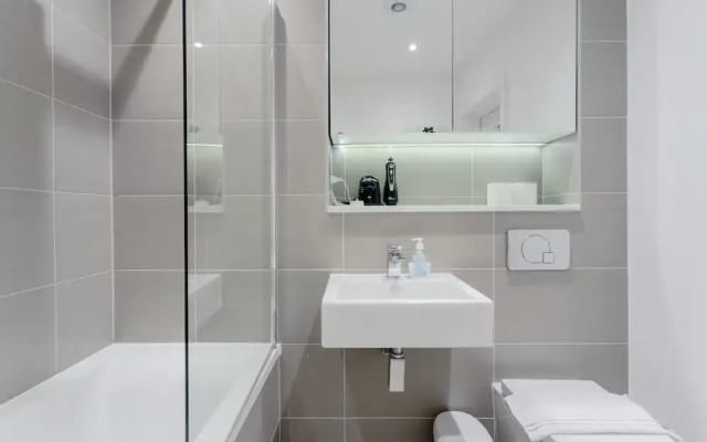 Spacious 1 Bedroom Apartment in Hackney