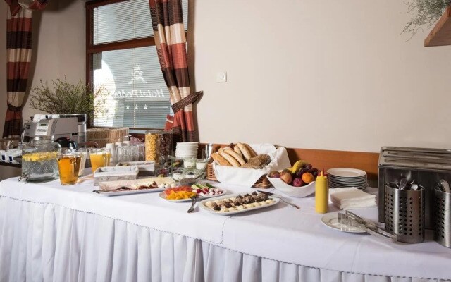 Hotel Pošta