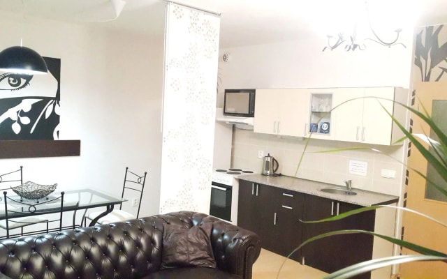 Richie Apartment near Aquapark